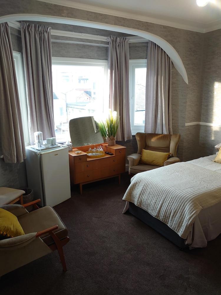 The Golden Sands B&B Блекпул Екстериор снимка