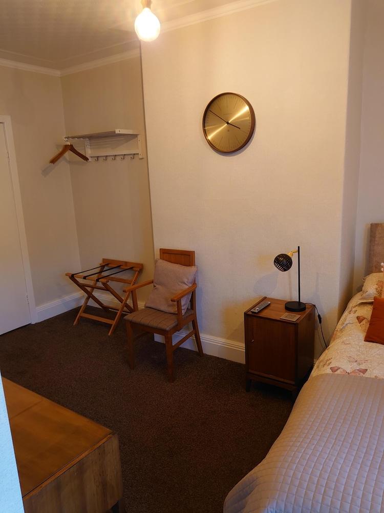 The Golden Sands B&B Блекпул Екстериор снимка