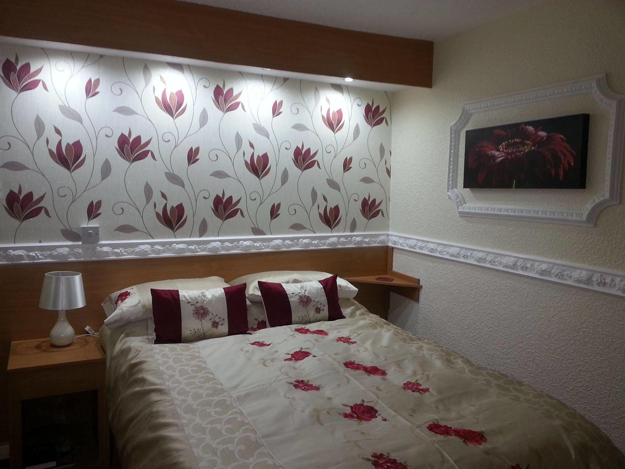 The Golden Sands B&B Блекпул Екстериор снимка
