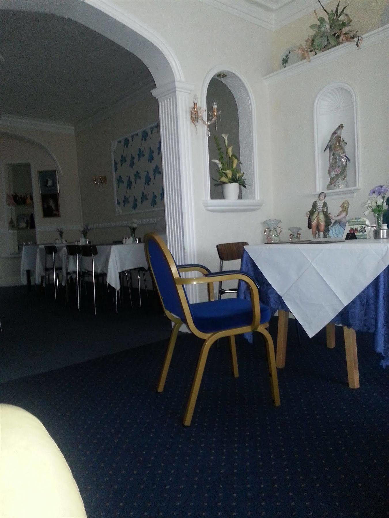 The Golden Sands B&B Блекпул Екстериор снимка